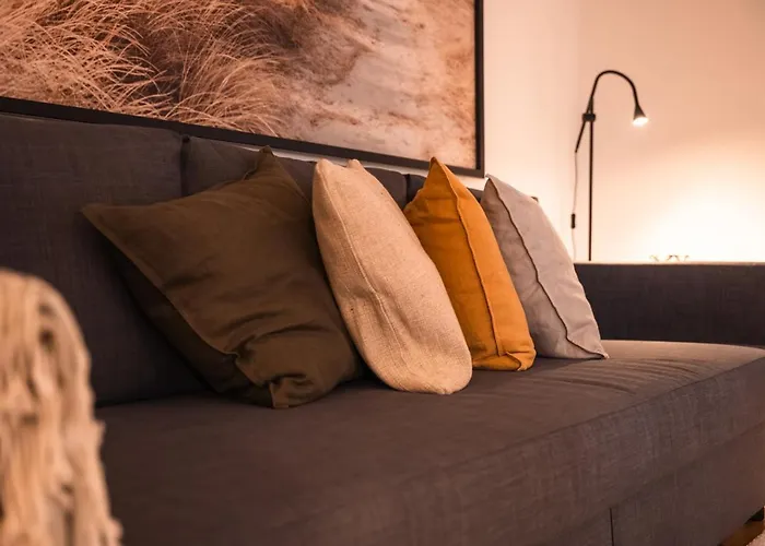 Wohnung Mit Tiefgarage U. Balkon