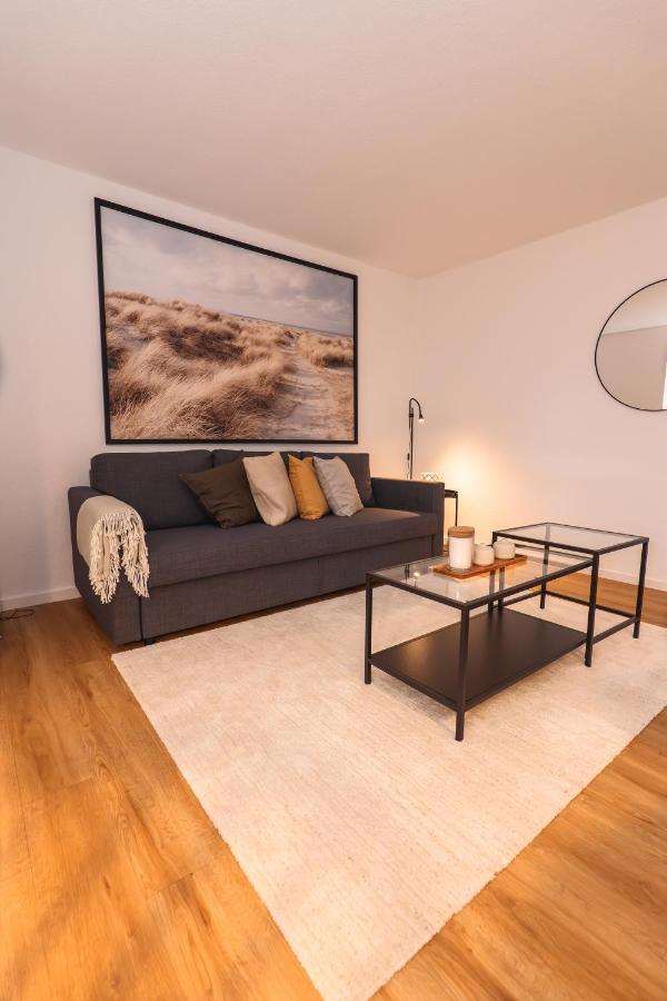 Mit Tiefgarage U. Balkon Apartment