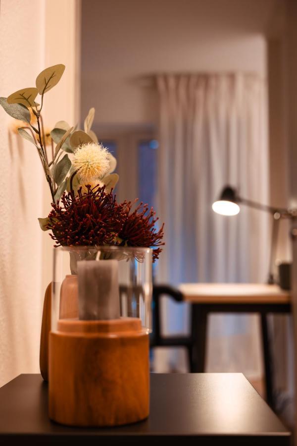 Apartment Mit Tiefgarage U. Balkon