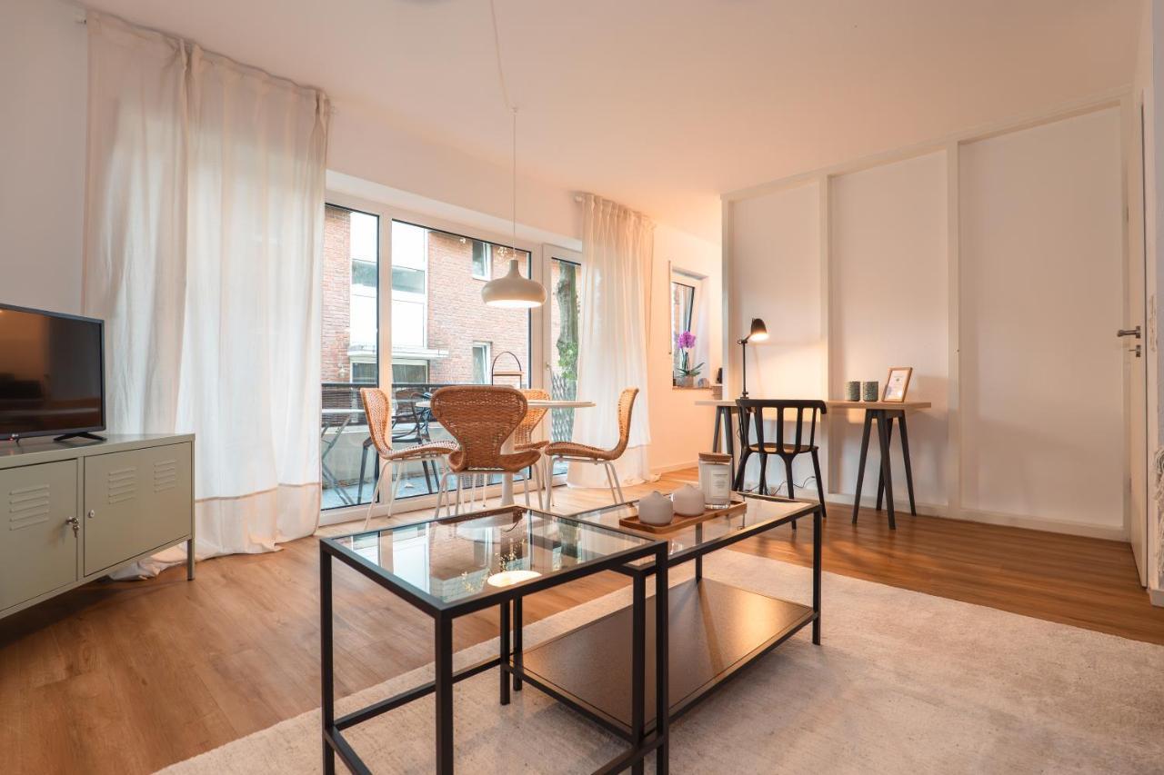 Mit Tiefgarage U. Balkon *
